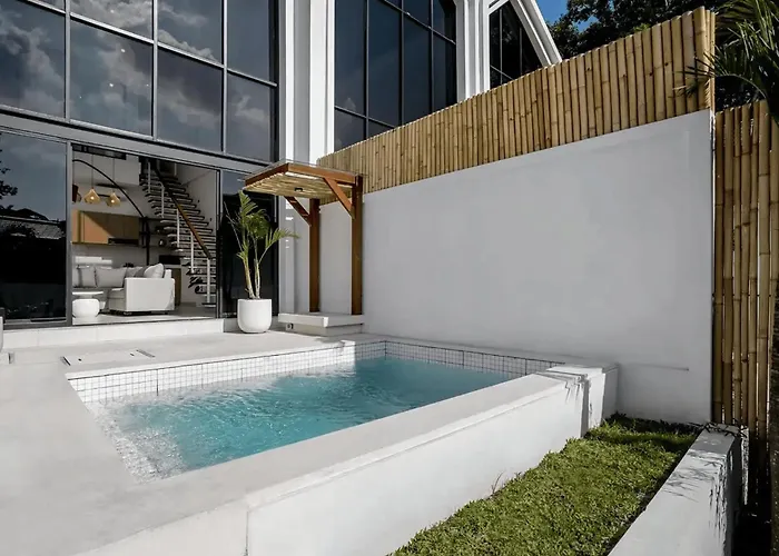 Luxurious 2 Bedroom In Canggu, 8 Minutes From Villa Canggu