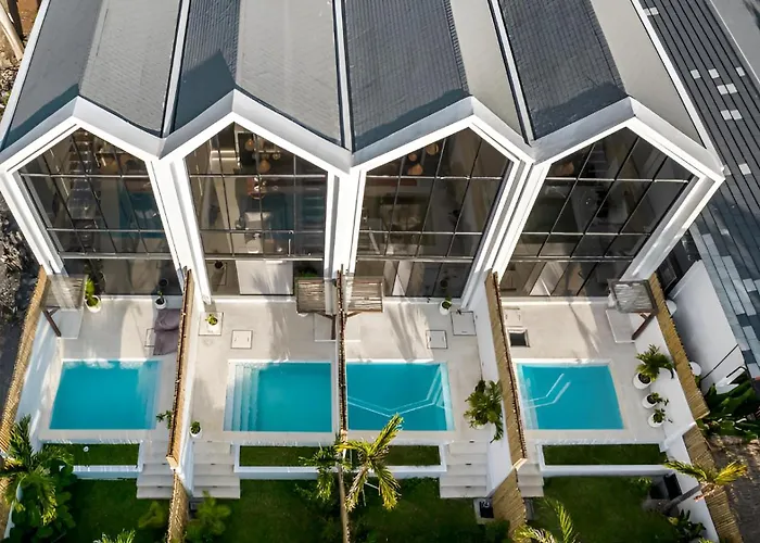 Luxurious 2 Bedroom In Canggu, 8 Minutes From Villa